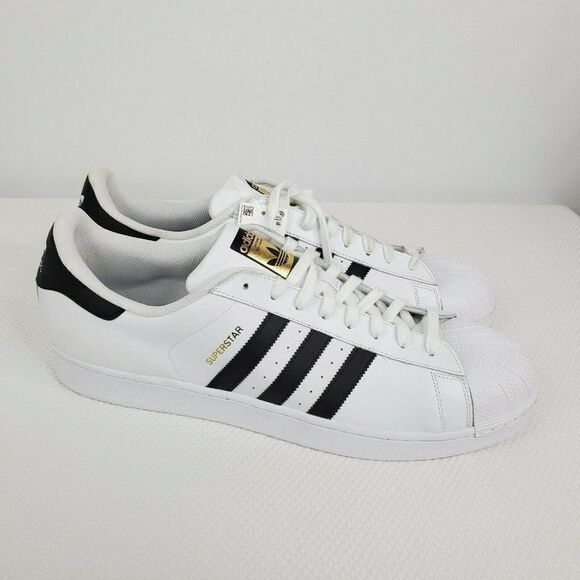 Adidas Originals Men\'s Superstar Sneaker 19 US